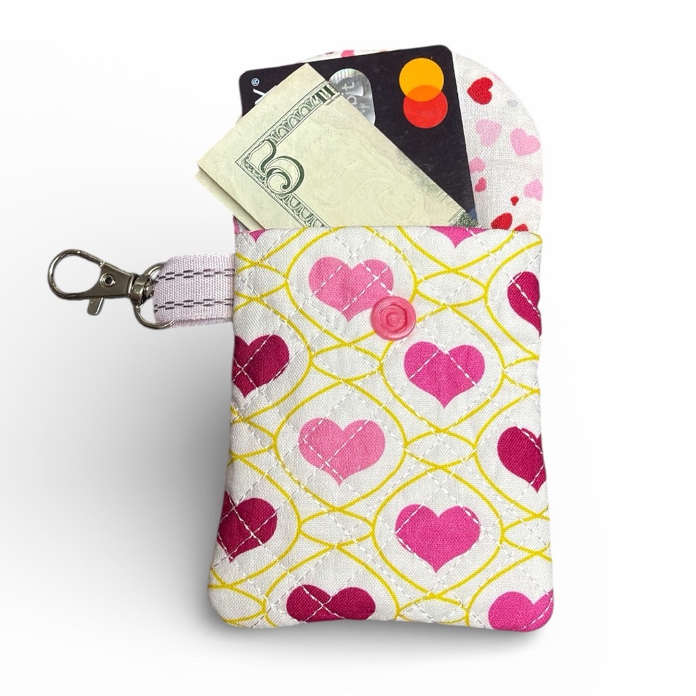 Hand Crafted AirPods Case Pink Heart Quilted Valentine Earbud Case with Keychain - Picture 6 of 14